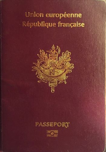 Vordere Abdeckung des französischen Reisepasses Vordere Abdeckung des französischen Reisepasses